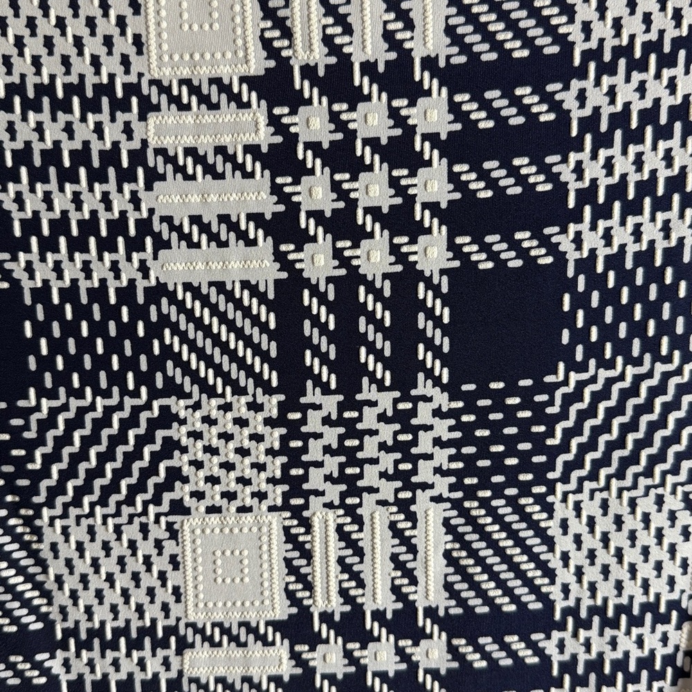 Espresso Navy and White Geometric Top - Picture 4 of 6